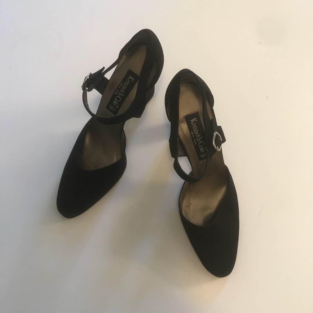 Kenneth Cole New York Mary Jane’s